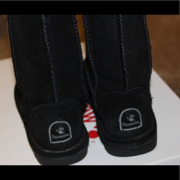 Boots - Picture 4 of 5